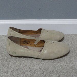 Born Sebra Womens Flat Shoes Size 7.5 Cream/Gold Leather #BR0009030